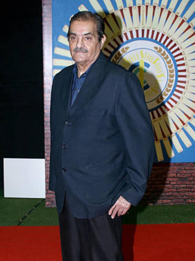 Nari Contractor: A former Indian cricket player,